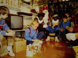0DIA 1984 RAVA PUPS 1